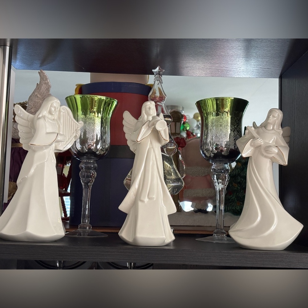NWB Mikasa 3 Holy Night Angel figurines with bright gold accents
